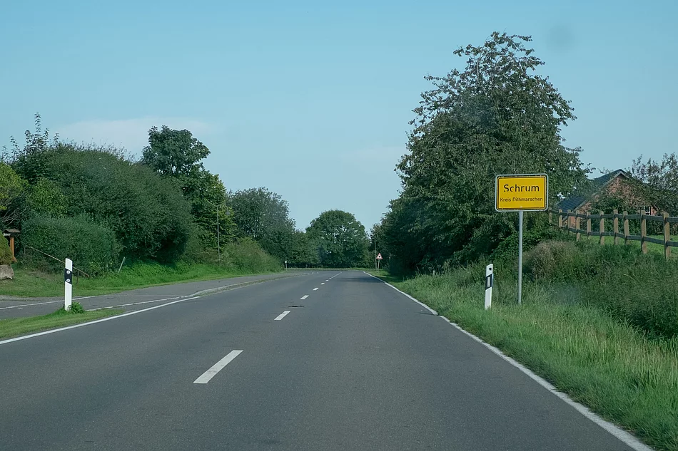 Ortseinfahrt Gemeinde Schrum